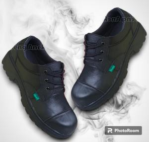 SEPATU BOOTS SAFETY PRIA KULIT KICKERS MODEL TALI UJUNG BESI SEPATU BOOTS PRIA PENDEK SEPATU SEMI BOOTS SEPATU KERJA PROYEK LAPANGAN SEPATU SAFETY SEMI BOOTS LOW/TALI PRIA BOOT SAVETY BUT SEPTI BUTS SEVTI BOT SEPTY BOTS SEFTY GAYA TRENDY MASA KINI TERBARU