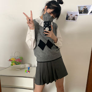 Vanilla Mode เสื้อกั๊ก ไหมพรม คอกลม สไตล์นักเรียน รหัสST313 KNIT WAISTCOAT diamond pattern ST313