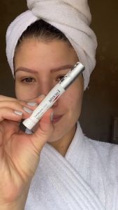 Bút Chấm Eucerin Spotless Brightening Spot Corrector 5mL Giúp Giảm Thâm Nám và Đốm Nâu