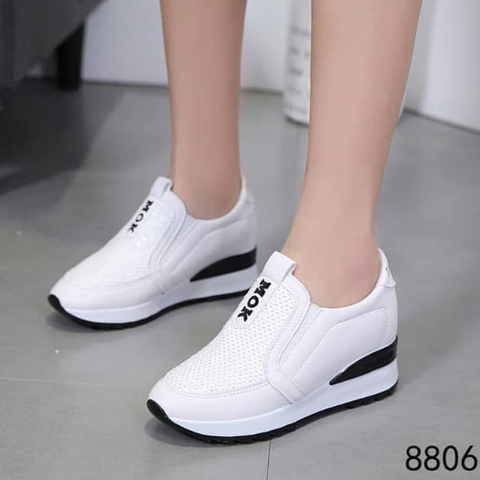 benetta_ sepatu slip onhells wanita terbaru mtr hitam