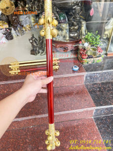 Đôi hèo hầu đồng bằng đồng dài 60cm 2 loại: Gỗ bọc đồng và bằng đồng