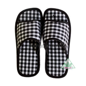 Dép quai ngang Hương Quế DQN-01 giúp cải thiện sức khoẻ và thoải mái khi mang trong nhà