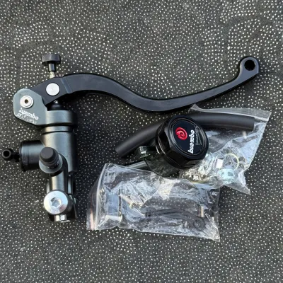Tay thắng mẫu rdb mod brembo bình dầu rời 17mm lắp đặt nhiều dòng xe - Hộp Đen
