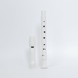 ขลุ่ยรีคอร์ดเดอร์ (Soprano Recorder) เสียงดี ดีไซน์สวยจับถนัดมือ มาพร้อมซองหนังเทียมสีเขียวพกพาสะดวก