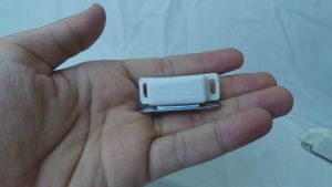 Hít nam châm giữ cửa tủ (nhỏ vừa to)