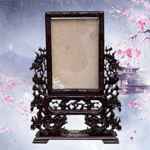 Khung ảnh bàn thờ màu tối chiện mai hóa gỗ hương cỡ ảnh 21x31