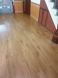 combo 14 tấm (1m2) Lót sàn giả gỗ kích thước 45cmx15cm