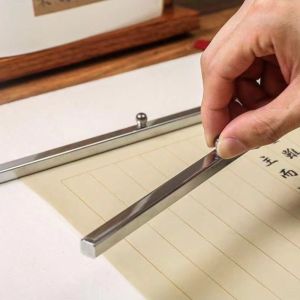 GIORGIONE 2PCS Vintage Iron Paperweights Retro Portable Chinese Paper Weight Ancient Natural Calligraphy Tool Art Supplies