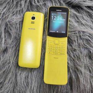 Điện thoại bàn phím nắp trượt 8110 siêu độc lạ trái chuối sóng 4G.Xem mạng.Youtobi.Phát và nhận WIFI