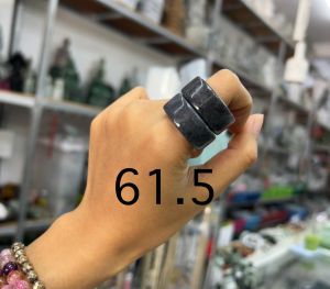 แหวนหยกเจไดต์ทรงท่อ ไซส์ 61.5 ปกป้องจากพลังงานลบ