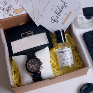 Hadiah Buat Cewek Ulang Tahun Pacar Box Hampers Wanita Kado Wisuda Pernikahan Kelulusan