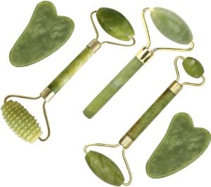 Bộ dụng cụ massage mặt 5 trong 1 gồm con lăn ngọc bích và dụng cụ cạo gió (Gua Sha) - Bộ dụng cụ massage mặt bằng ngọc bích và con lăn dùng để tạo đường nét cho khuôn mặt và chăm sóc da. Bộ dụng cụ massage mặt bằng đá ngọc bích Gua Sha kèm con lăn