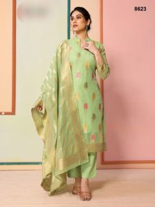 PRE ORDER 15 DAYS - READYMADE PUNJABI SUIT