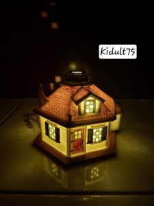 Ceramic glowing miniature house with battery