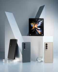 Samsung Galaxy Z Fold4 5G | Slight defects SET | 3 Months SG Local  Seller Warranty