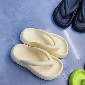 [Free Shipping] Womens new summer outdoor thick-soled non-slip beach flip-flops with wedge heel Korean style high-heeled womens sandals