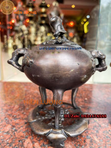 Lư Xông Trầm Mộc Đế Hoa Mai Màu Nâu Và Vàng Kích Thước15x11x18cm Nặng 08Kg Bằng Đồng Thau Nguyên Chất