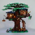 Compatible with LEGO Bộ đèn LED YEABRICKS cho 21318 Treehouse Phiên bản điều khiển từ xa. 