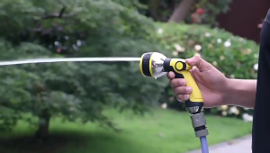 Ngón tay cái hoạt động súng máy rửa phun áp lực 10 phun chế độ leakproof sợi kim loại phổ ống nước tưới vườn tập tin đính kèm cho xe