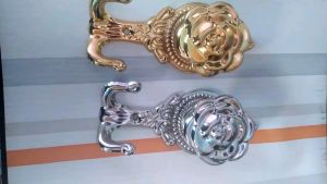Hook Mawar Besi/Cantolan Gordeng