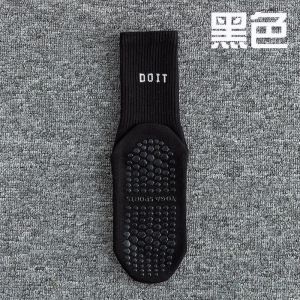 STAR FRUIT⭐ Non-Slip Breathable Yoga Socks for Fitness and Gym Training