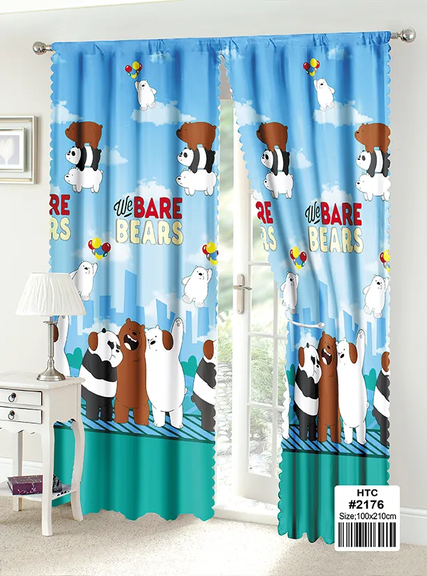 Qizning fotosurati tasodifan uning külotlarini korsatadi