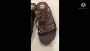 รองเท้าแตะแฟชั่นสไตล์ฟิบฟอบ Fitflop แต่งเพชรวิบวับไล่สี ทรงสวยใส่สบาย รองเท้าเพื่อสุขภาพ พร้อมส่งสั่งเลยยย