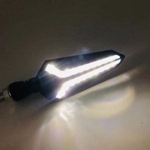 ไฟเลี้ยว มอเตอร์ไซค์ 2 สี หรี่วิ่ง3วิ หยุดแช่ 1คู่ แบบวิ่ง 2 สี มีให้เลือก แบบใหม่ Moto HJG-0834