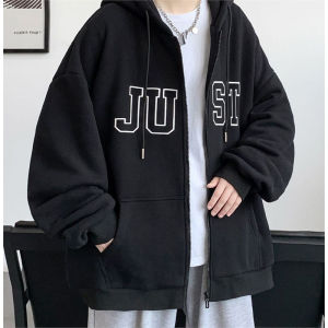 VFASION เสื้อสเวตเตอร์ผู้ชาย มีฮู้ดด้านบน สไตล์ลำลอง มีกระเป๋า ลายตัวอักษร มีซิป