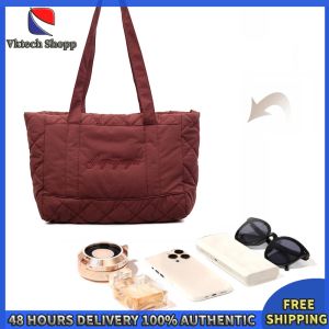 Large Capacity Quilted Shoulder Bag for Women Suitable for Lunch Shopping and Travel in Autumn Winter