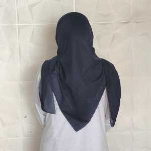 HIJAB > HIJAB SEGI EMPAT POLOS KERUDUNG WARNA NAVY TUA