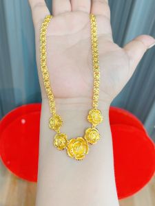 Dây chuyền hoa mai 5 bông mạ 24.k kèm hộp nhung E.396
