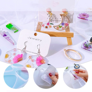 Pendant Mold Clay Molds Multi-Shapes Keychain Moulds with Holes Silicone Material Perfect Gift for DIY Hand-Making Lover