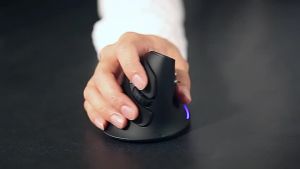 Gaming Mouse Wireless Vertical Mice Ergonomic 2.4G 6 Keys Optical with 3 DPI Rechargeable Portable for PC Laptop