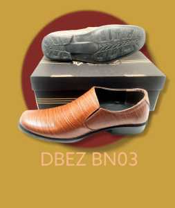 Sepatu Pantofel Kulit Pria DBEZ BN03 | Sepatu Formal Kulit Pria | Sepatu Kantor Kulit Pria | Sepatu Formal Kulit Oke | Sepatu Formal Kulit Pria | Sepatu Formal Cowok Keren | Sepatu Formal Cowok Kulit | Sepatu Kantor Kulit Pria | Sepatu Kulit Pria Slip On