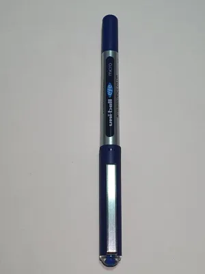 ปากกาโรลเลอร์บอล 0.5 มม. Uniball Eye micro UB-150