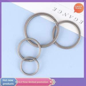 Graceful 1Pc Titanium Key Ring Titanium Alloy Car Key Chain Outdoor Male Creativity Gift Small Tool Car Keychian Accessories