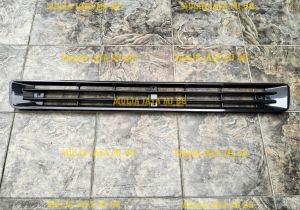 Grille Panel Depan FUSO Supergreat