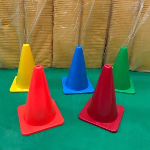 กรวยฝึกซ้อม 30 ซม. กรวย กรวยพลาสติก กรวยซ้อมบอล