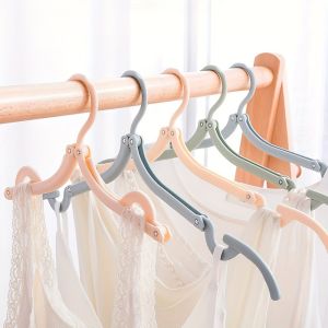 5 Pcs Foldable Travel Clothes Hangers: Lightweight Plastic Hangers for Easy Packing and Storage