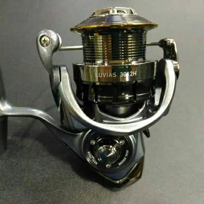 リール DAIWA LUVIAS 3012H DAIWA 12 Luvias 3012H Spinning Reel Fishing Gear JP | eBay