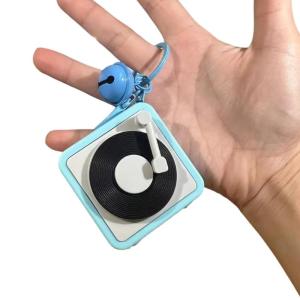 Vintage Record Player Keychain Charm Pendant With Recording Function for Decorative and Practical Daily Casual Use