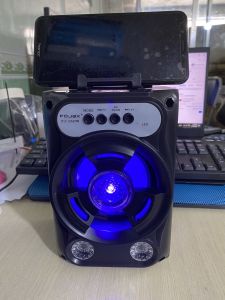 Loa Bluetooth Xách Tay (Màu Ngẫu Nhiên)
