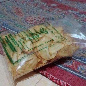 Kripik Singkong Pedas: Snack Kriuk Khas Indonesia