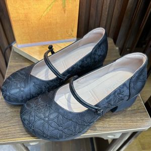 Free Shipping Spring New Chinese Style Single Shoes For Mothers Shallow Mouth Versatile Cheongsam Embroidered Single Shoes For Women