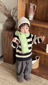 Childrens autumn and winter knitted sweaters 2025 Baby winter clothing Korean style childrens clothing boys striped suit