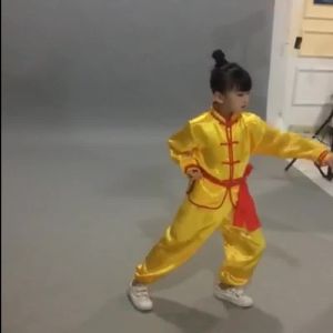 Đồng phục võ thuật trẻ em màu vàng trắng đồng phục biểu diễn võ thuật đồng phục tập luyện tay dài và ngắn cho học sinh tiểu học và trung học trang phục tập luyện võ thuật