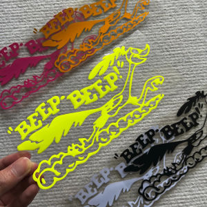 COD Stiker Cutting Variasi Keren Kartun Road Runner beep beep JDM untuk body mobil motor sepeda tepong vespa kaca visor Helm spakbord spion dinding aksesoris anti air Hologram Decal Vinyl