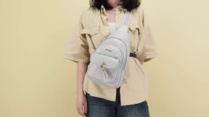 BAGSMART Crossbody Bag for Women Trendy Shoulder Bag Quilted PU Leather Chest Bag Hiking Cycling Travel
