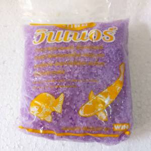 เกลือวินเนอร์ เกลือใส่ตู้ปลา เกลือปรับสภาพน้ำและบำรุงให้ปลาเจริญอาหาร ขนาด300กรัม มี 4 สี ให้เลือกจ้า